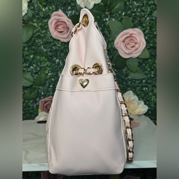 Juicy Couture Fashion Icon Bucket Bag in Powder Blush - Picture 5 of 11